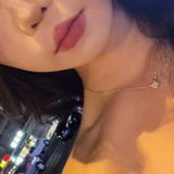 年轻䒕妺儿